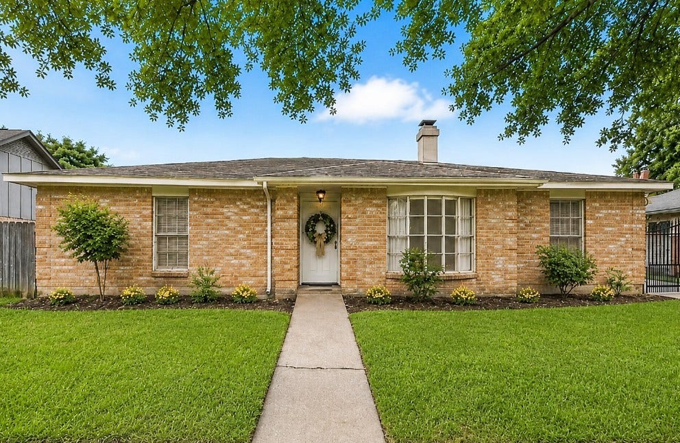 1519 Hitherfield Drive, Sugar Land, TX 77498 1519 Hitherfield Drive, Sugar Land, TX 77498