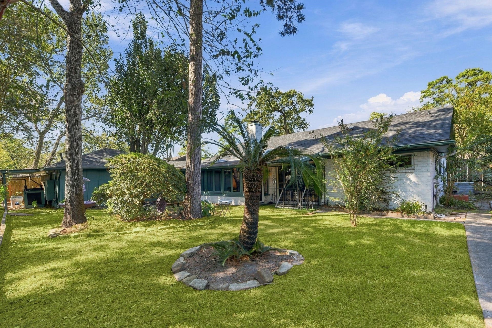 27214 Paula Lane, Conroe, TX 77385 27214 Paula Lane, Conroe, TX 77385