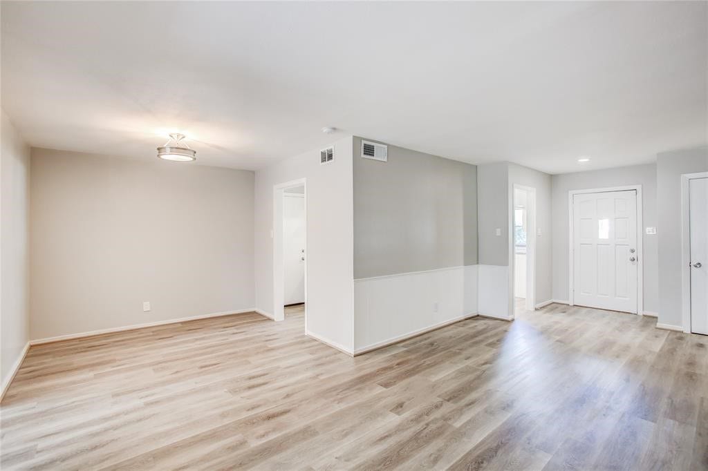 4137 Woodfin Street, Houston, TX 77025 4137 Woodfin Street, Houston, TX 77025