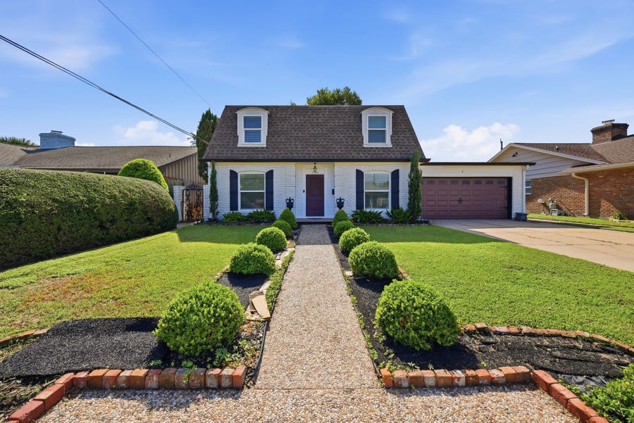Property photo for 7705 Beaudelaire Circle, Galveston, TX