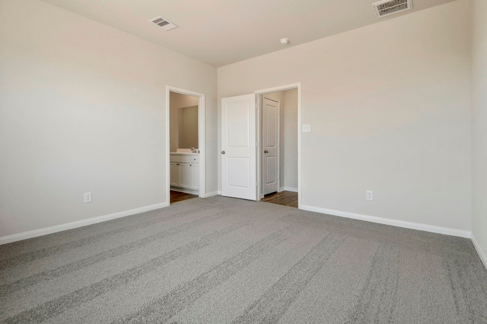 708 Jasmine Ridge Lane, Waller, TX 77484