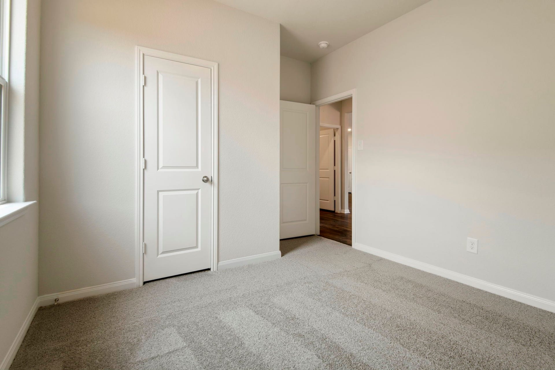 708 Jasmine Ridge Lane, Waller, TX 77484
