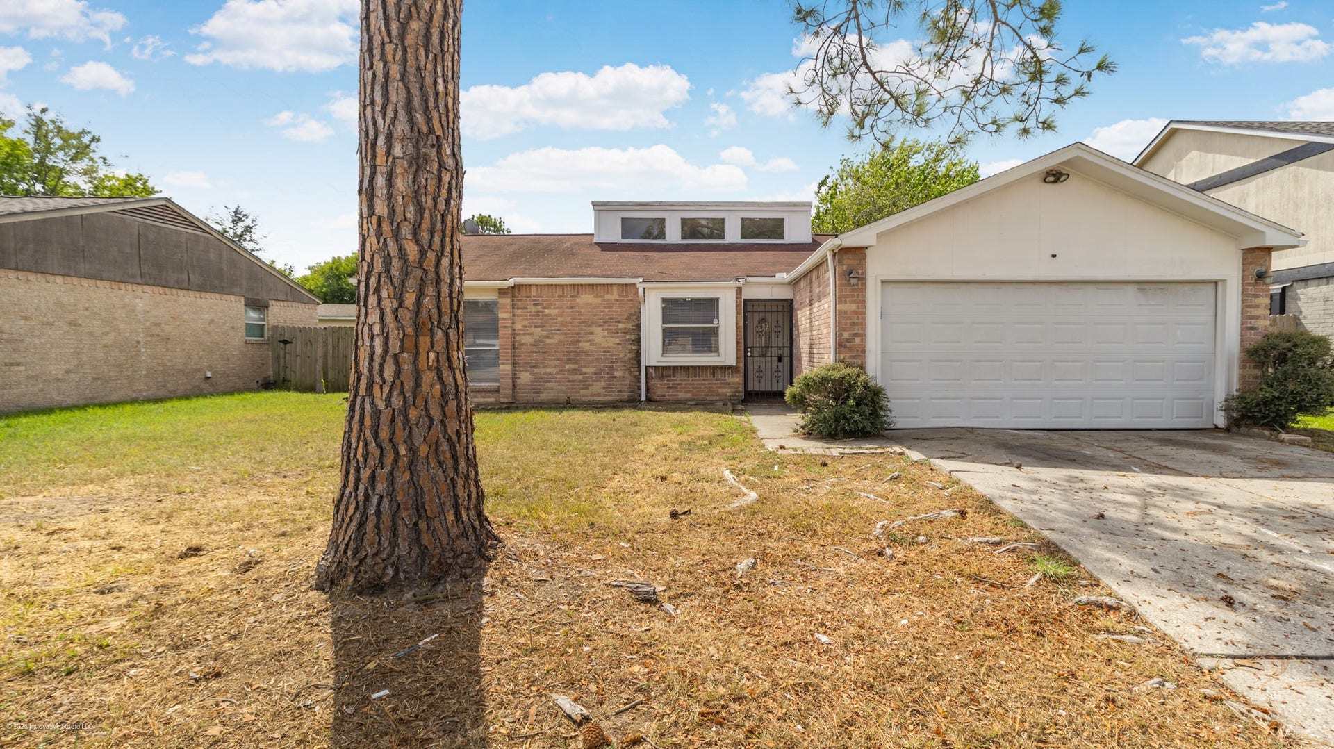 Welcome to 2611 Ashington Dr.!!