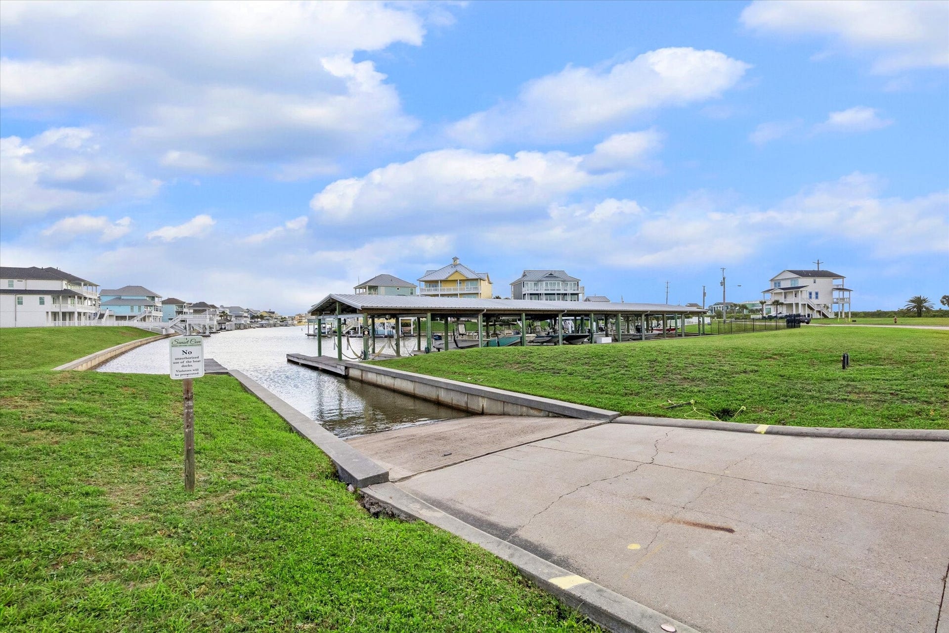21205 Scissor Tail Lane, Galveston, TX 77554 Private boat ramp access makes it easy to get on the water right from inside Sunset Cove. Covered boat slips nearby add to the neighborhoods coastal feel and everyday convenience.