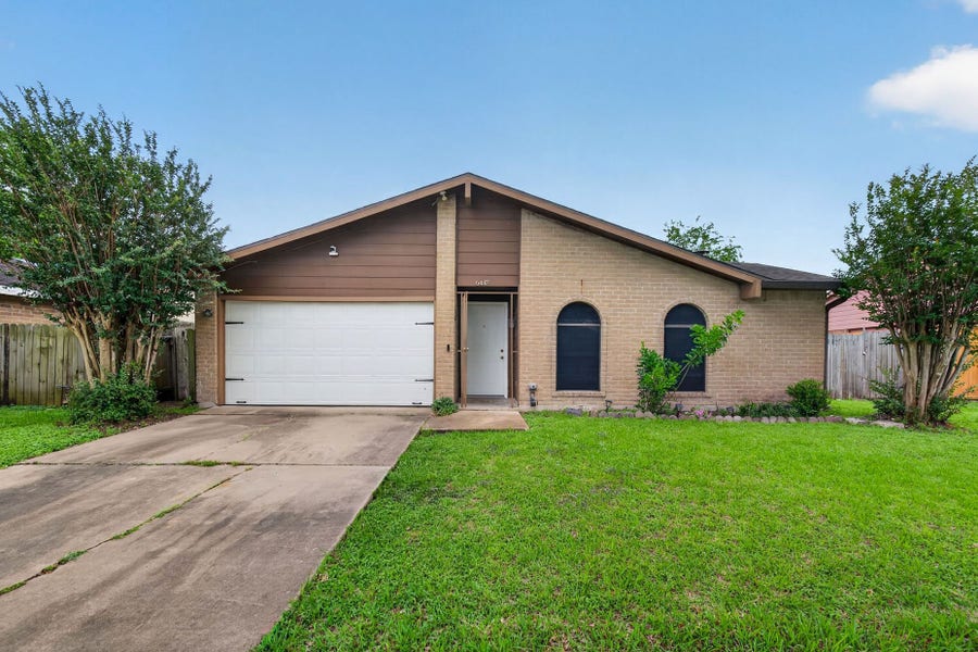 Property photo for 6447 W Fuqua Drive, Houston, TX