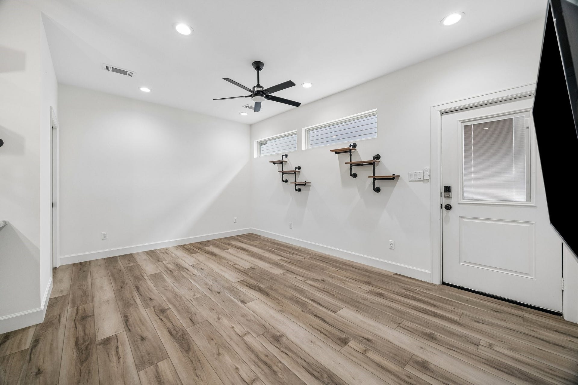 542 Granberry Street, Houston, TX 77007 542 Granberry Street, Houston, TX 77007