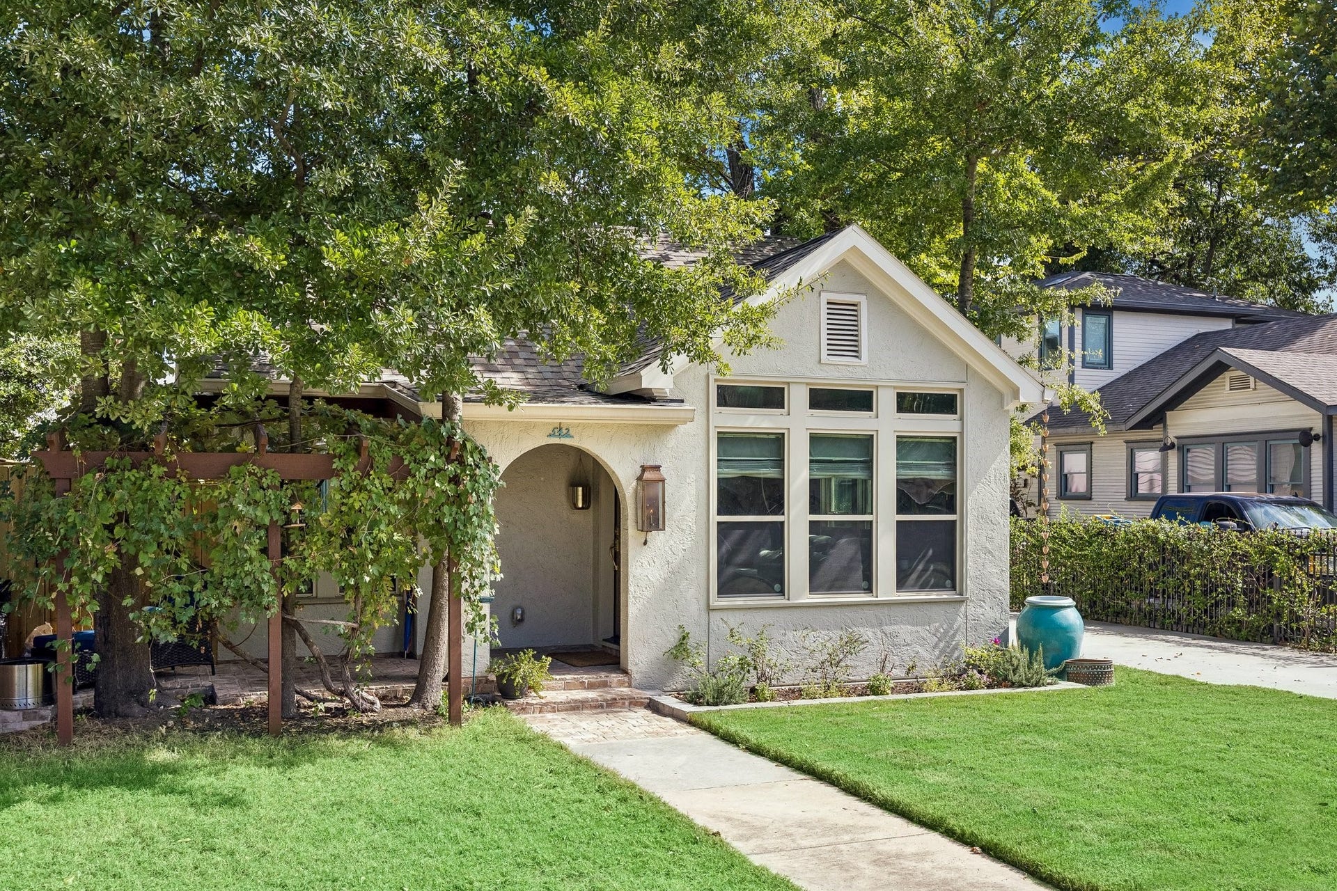 542 Granberry Street, Houston, TX 77007 542 Granberry Street, Houston, TX 77007