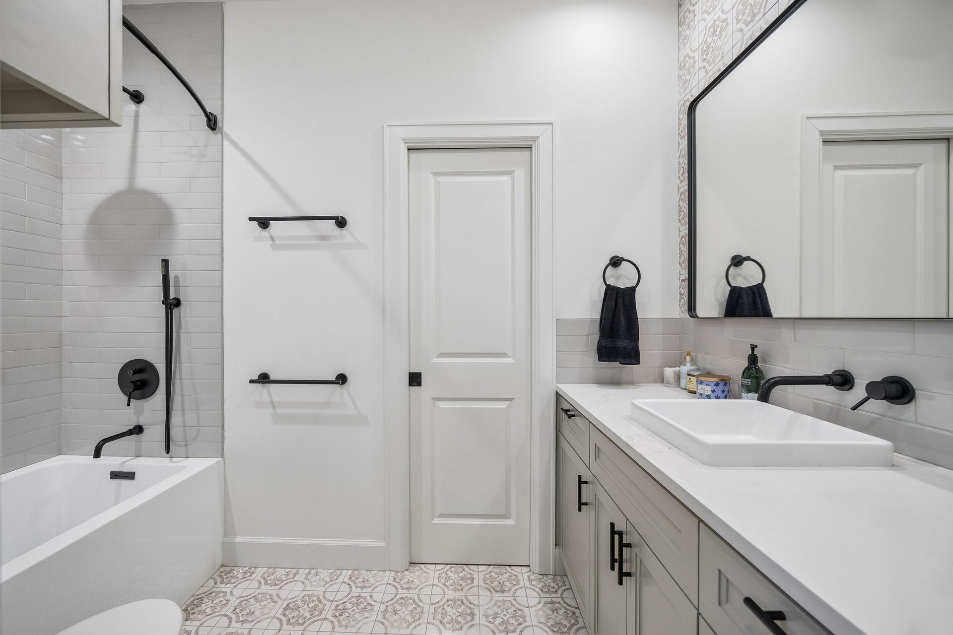 542 Granberry Street, Houston, TX 77007 542 Granberry Street, Houston, TX 77007