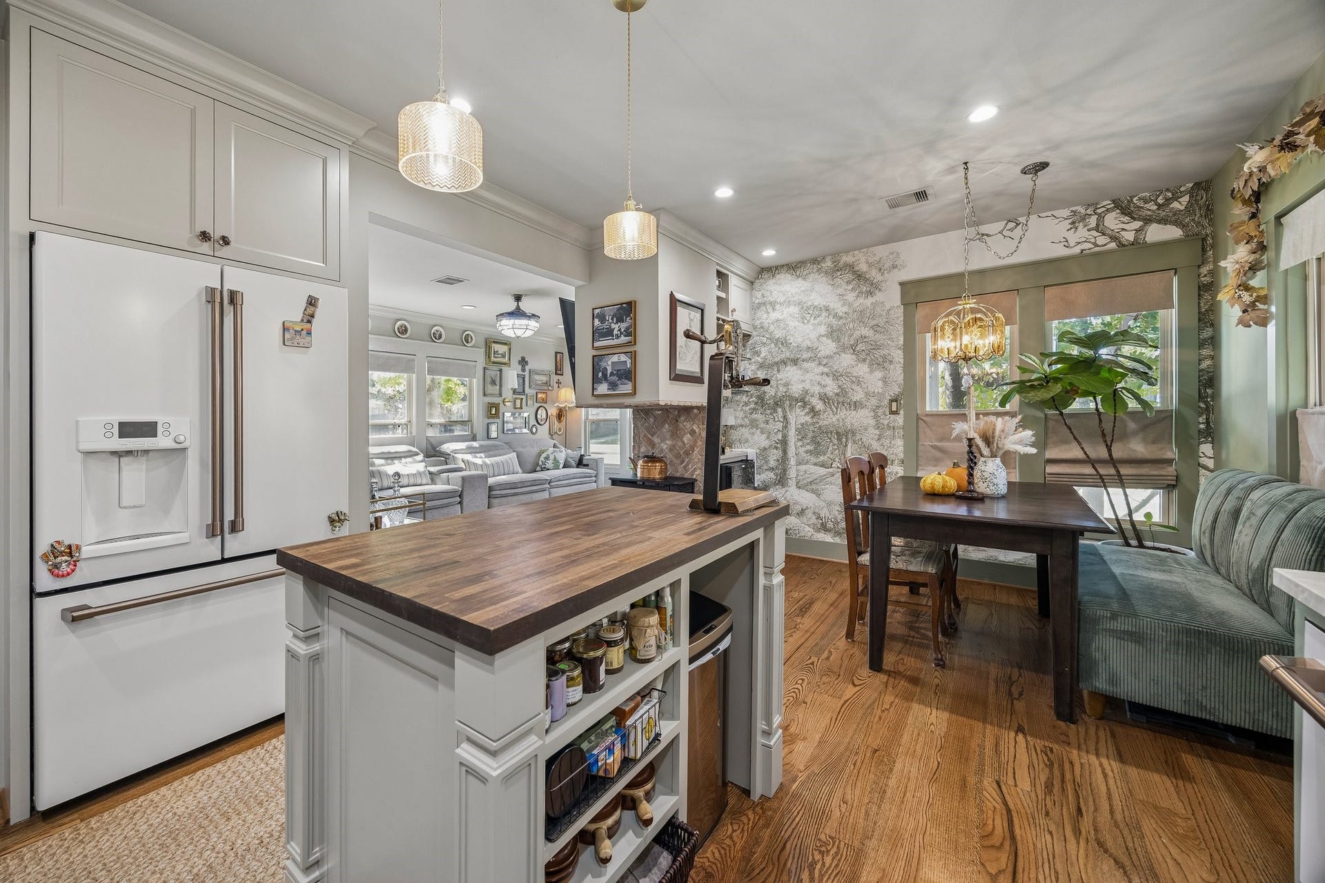 542 Granberry Street, Houston, TX 77007 542 Granberry Street, Houston, TX 77007
