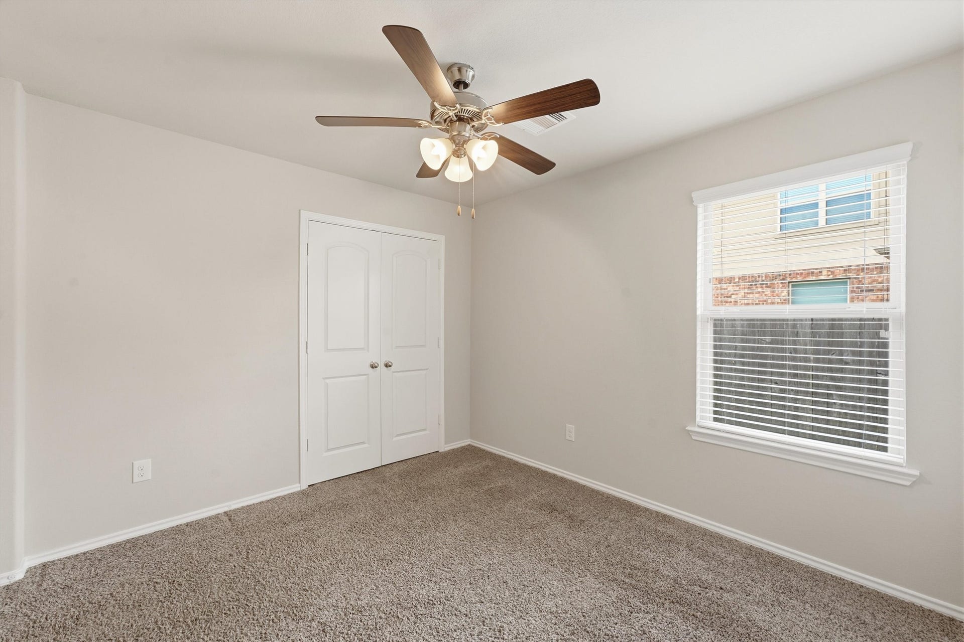 22093 Sun Haven Lane, Porter, TX 77365 Secondary bedroom.