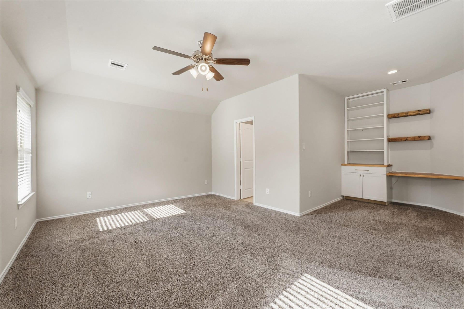 22093 Sun Haven Lane, Porter, TX 77365 Without staging.
