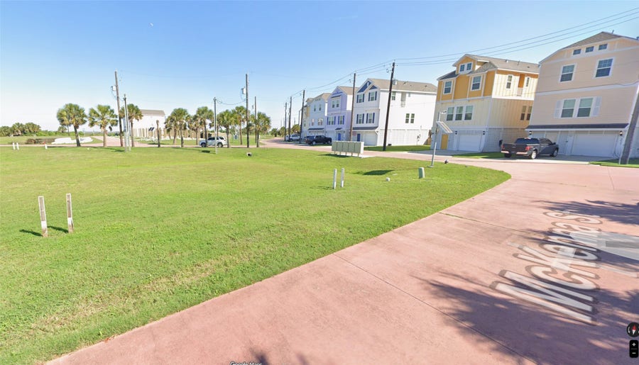 Property photo for 14506 Mckenna Street, Galveston, TX