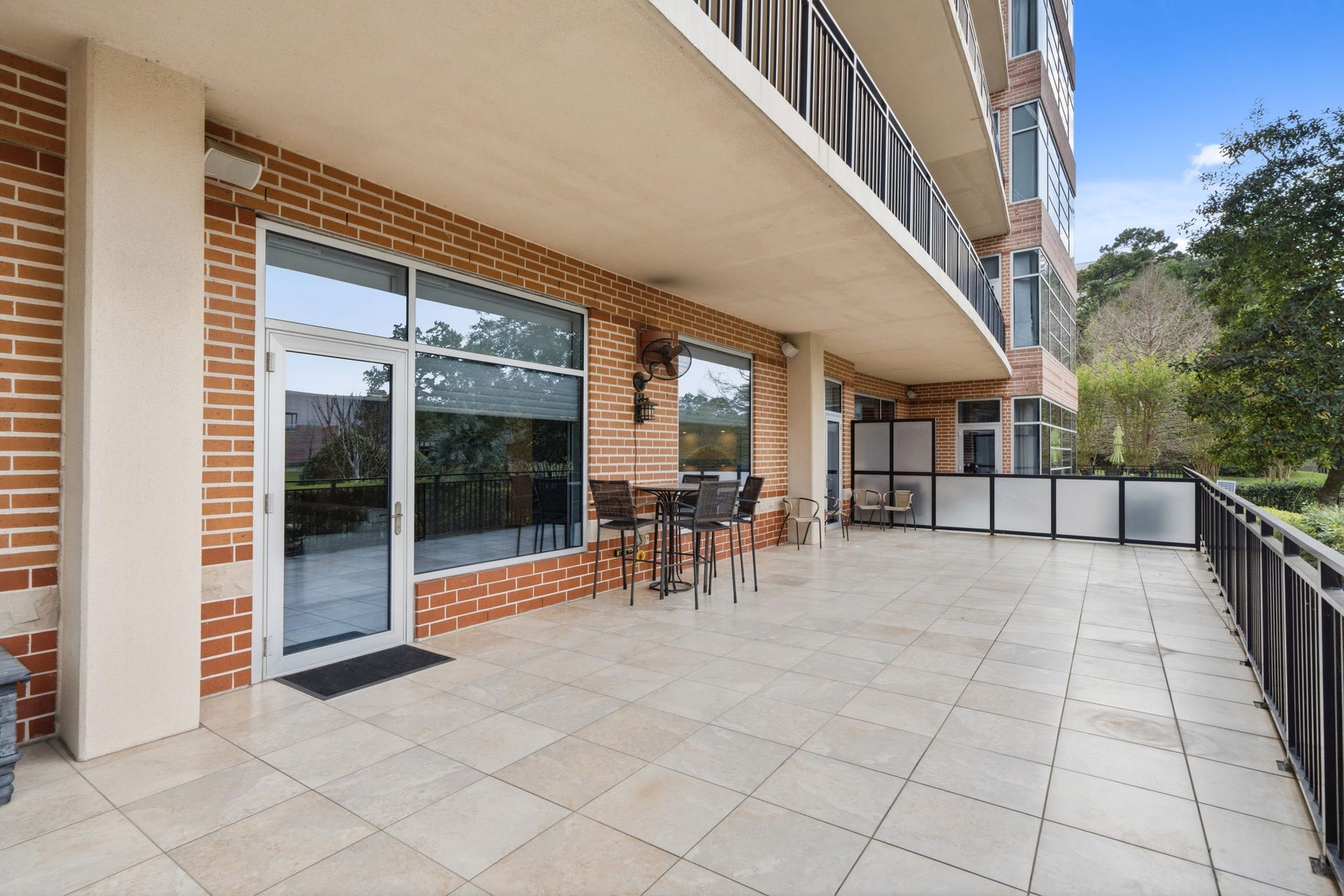 3 Waterway Court, #1B, The Woodlands, TX 77380 3 Waterway Court #1B, The Woodlands, Texas, 77380