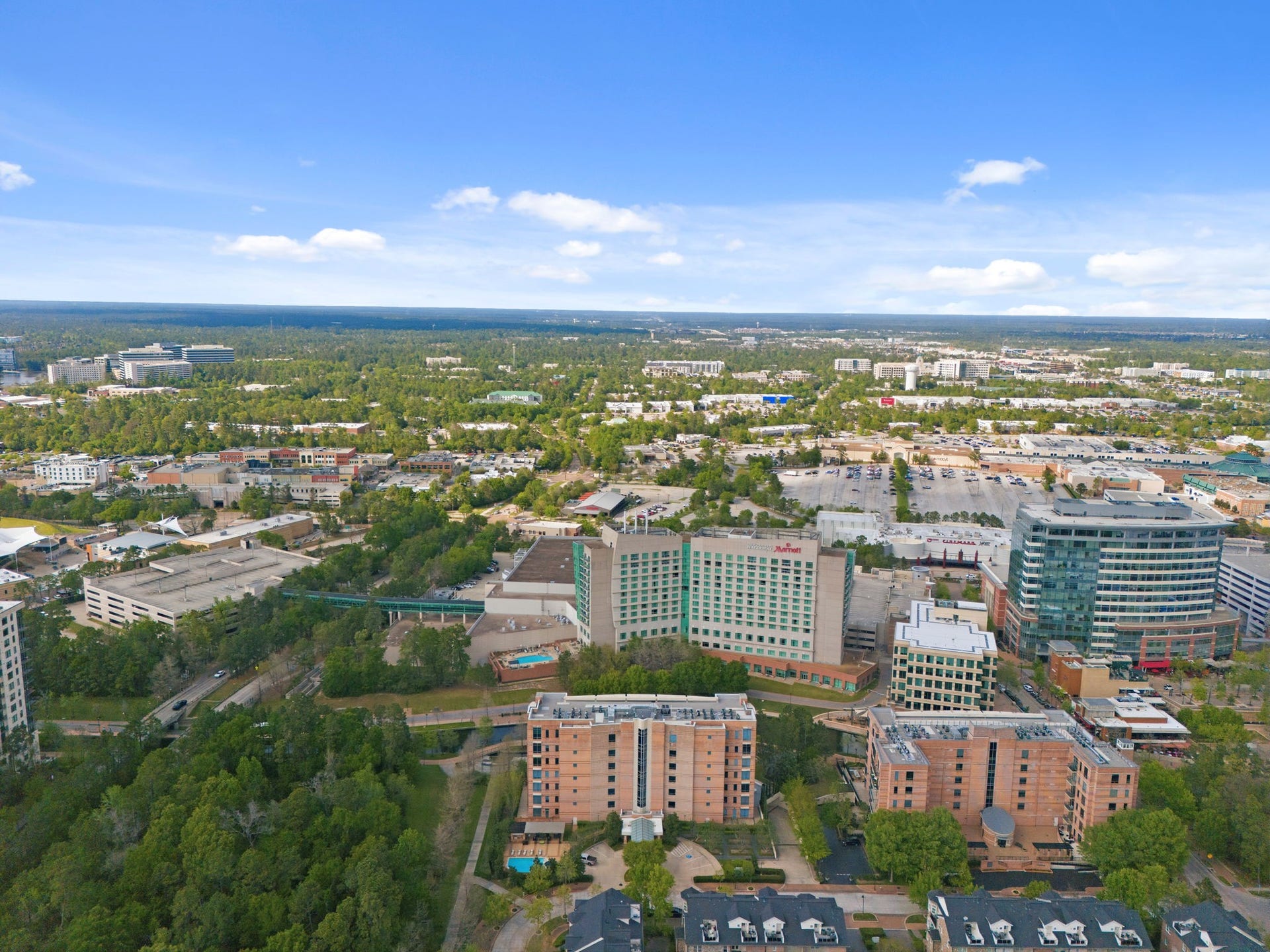 3 Waterway Court, #1B, The Woodlands, TX 77380 3 Waterway Court #1B, The Woodlands, Texas, 77380