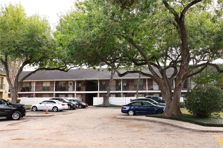 Property photo for 14333 Memorial Drive, #64, Houston, TX