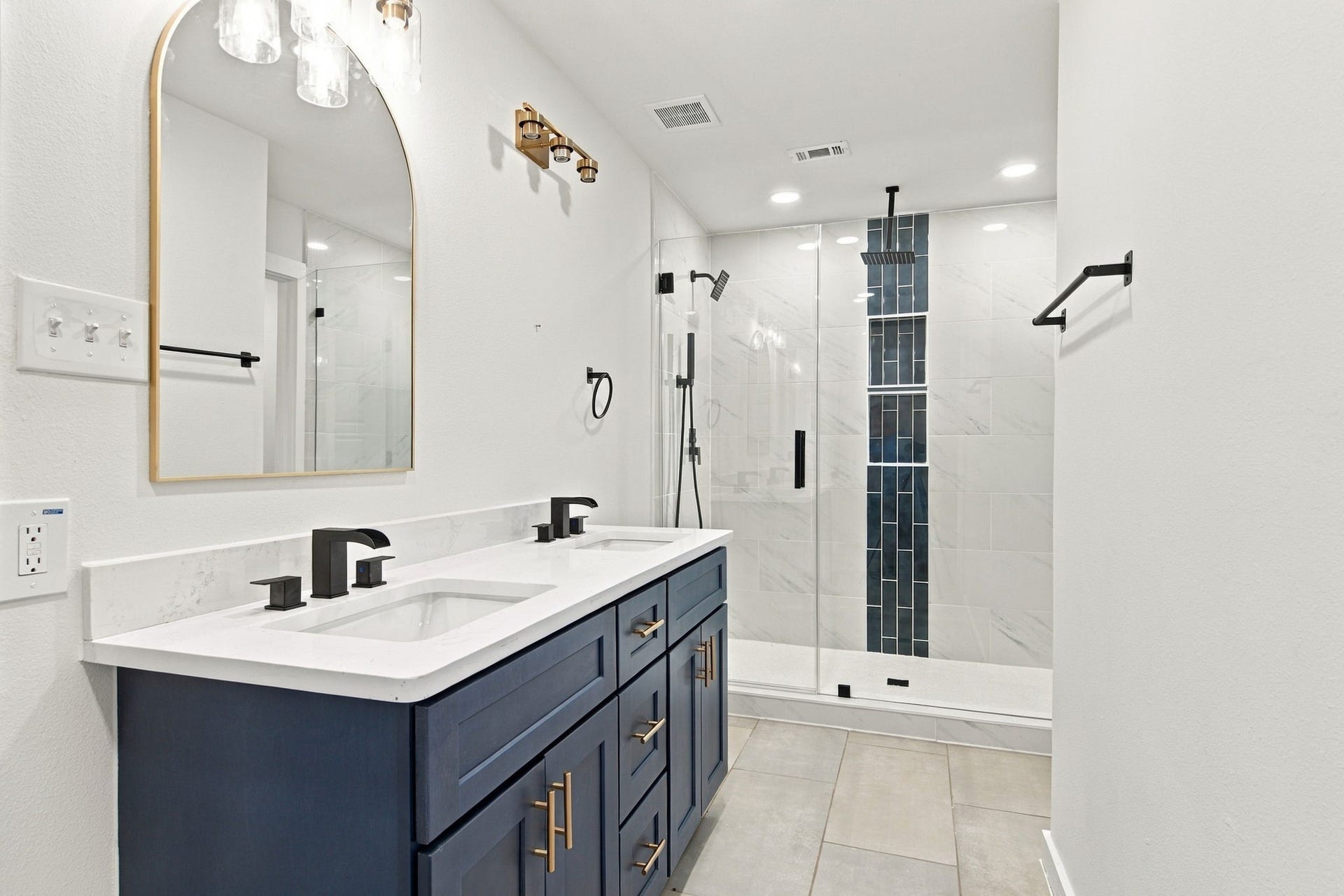 15302 Walters Road, Houston, TX 77068 15302 Walters Road, Houston, TX 77068