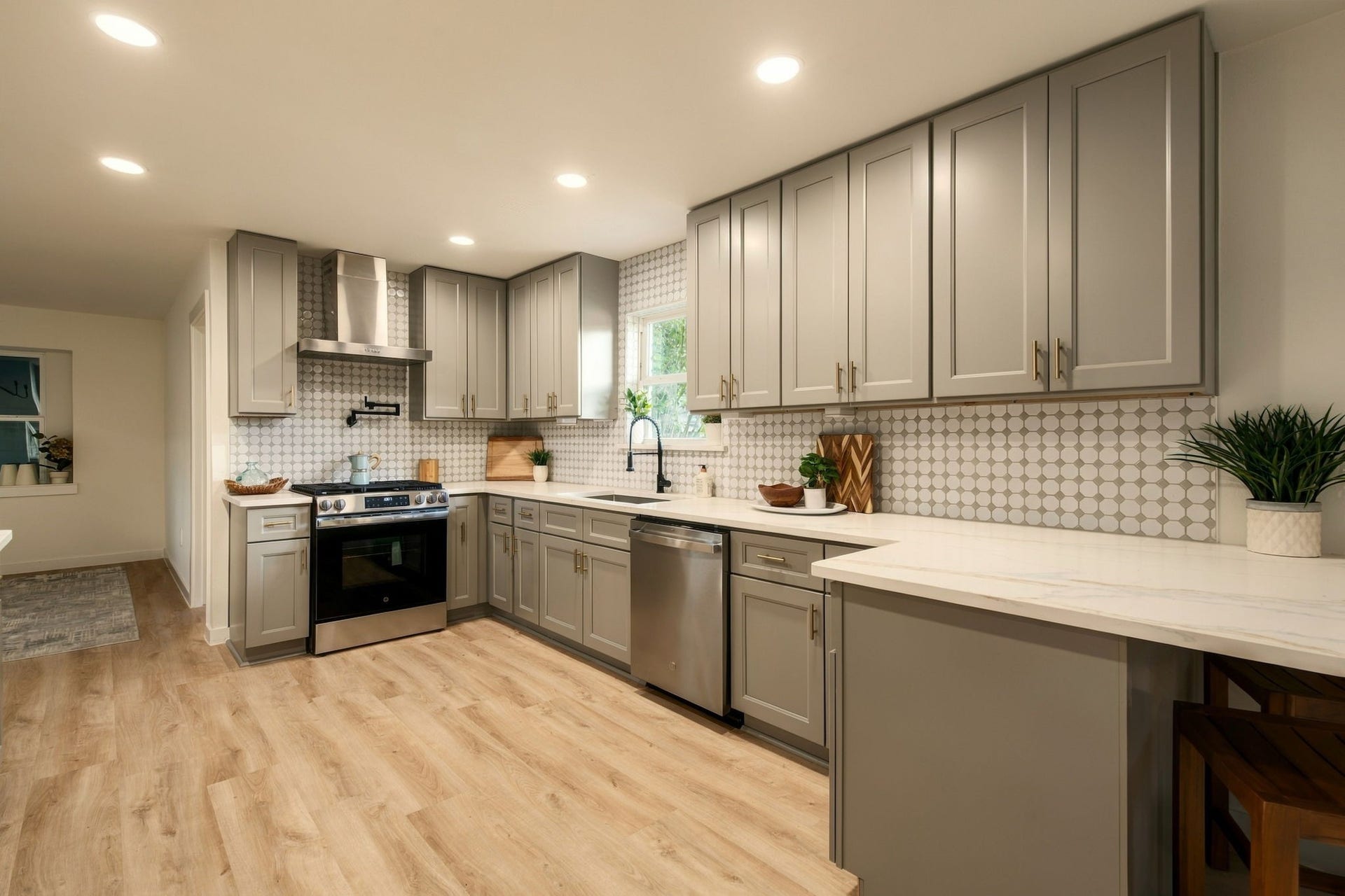 15302 Walters Road, Houston, TX 77068 15302 Walters Road, Houston, TX 77068