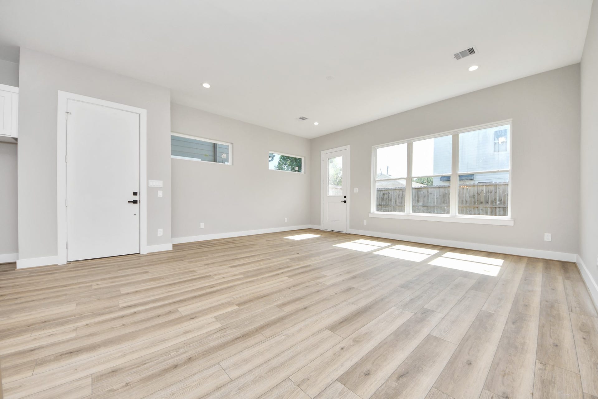 6411 Goforth Street, Houston, TX 77021 6411 Goforth Street, Houston, TX 77021
