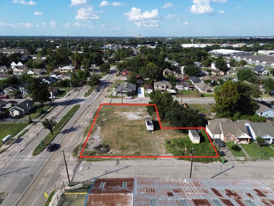 Property photo for 0 Lockwood Drive, Houston, TX