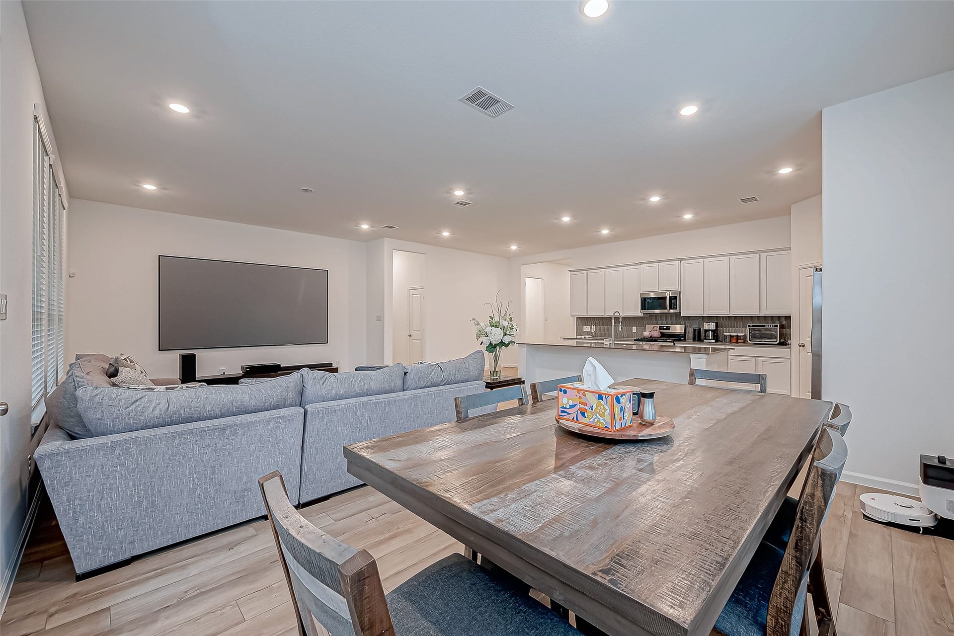23722 Canolo Grove Lane, New Caney, TX 77357