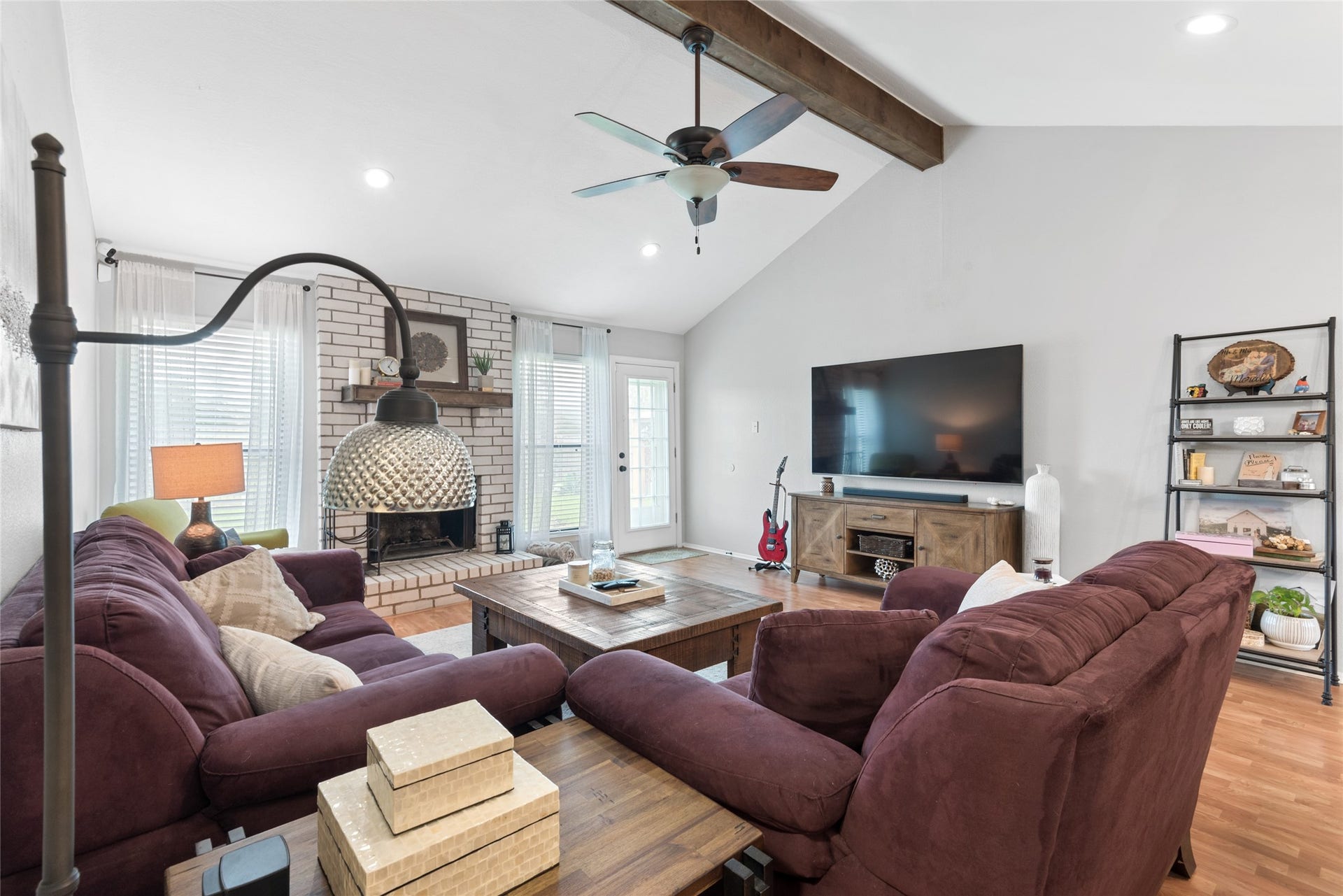 105 Sweetgum Street, League City, TX 77573 105 Sweetgum Street, League City, TX 77573