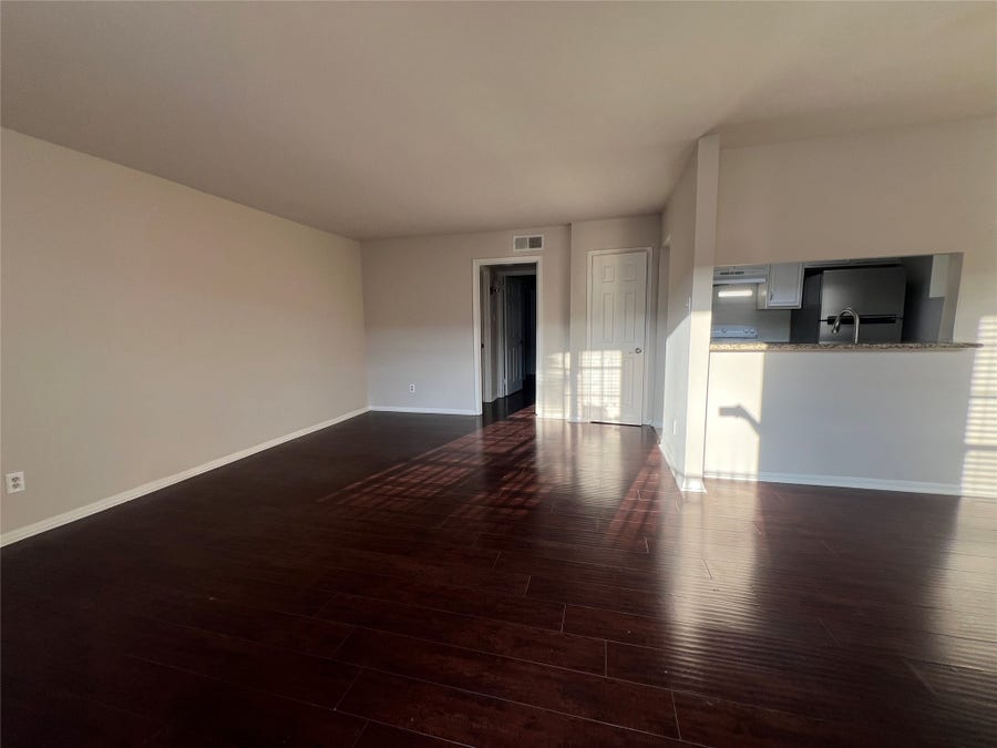 Property photo for 14333 Memorial Drive, #31, Houston, TX