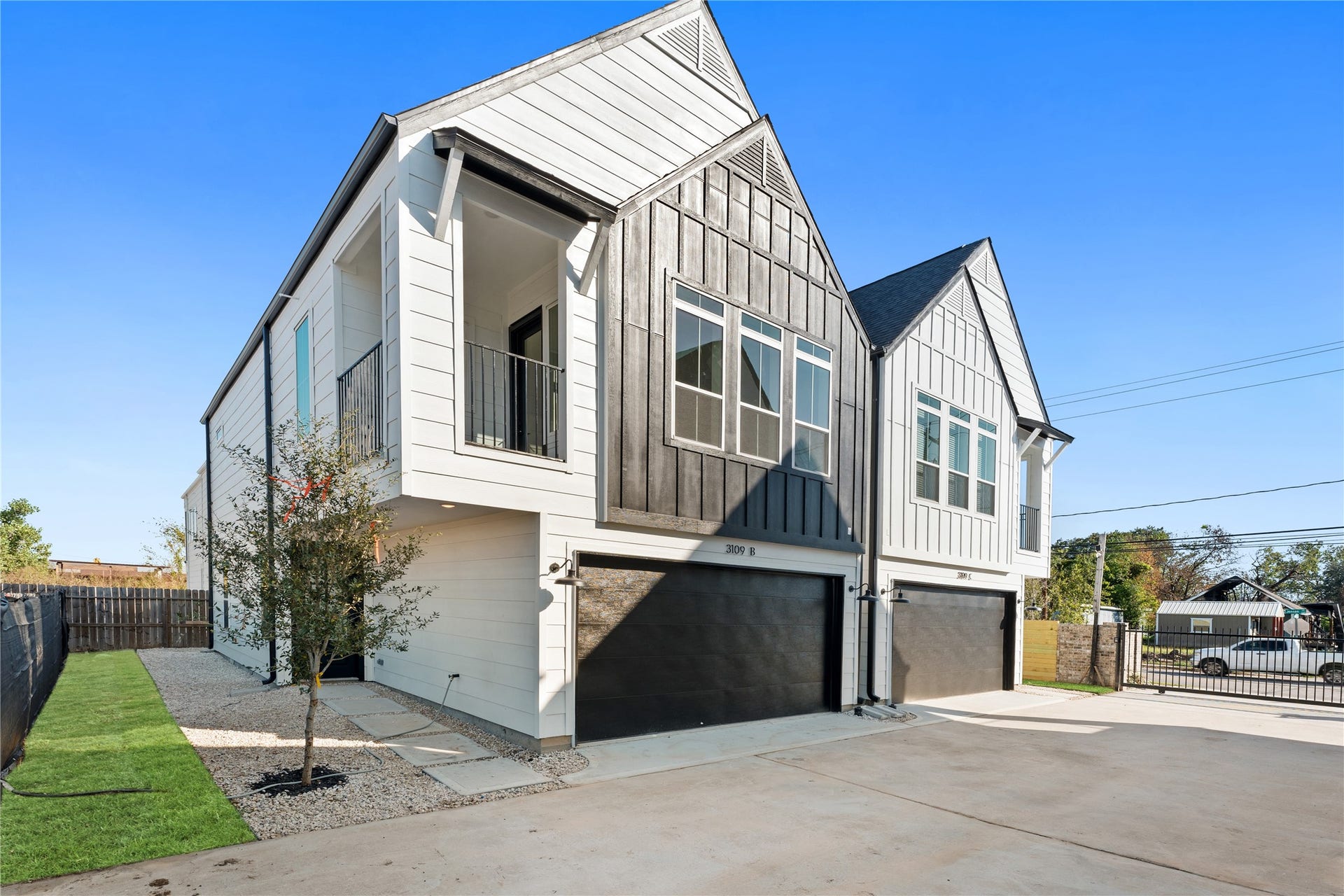 3103 Jensen Dr, #B, Houston, TX 77026 3103 Jensen Dr, #B, Houston, TX 77026