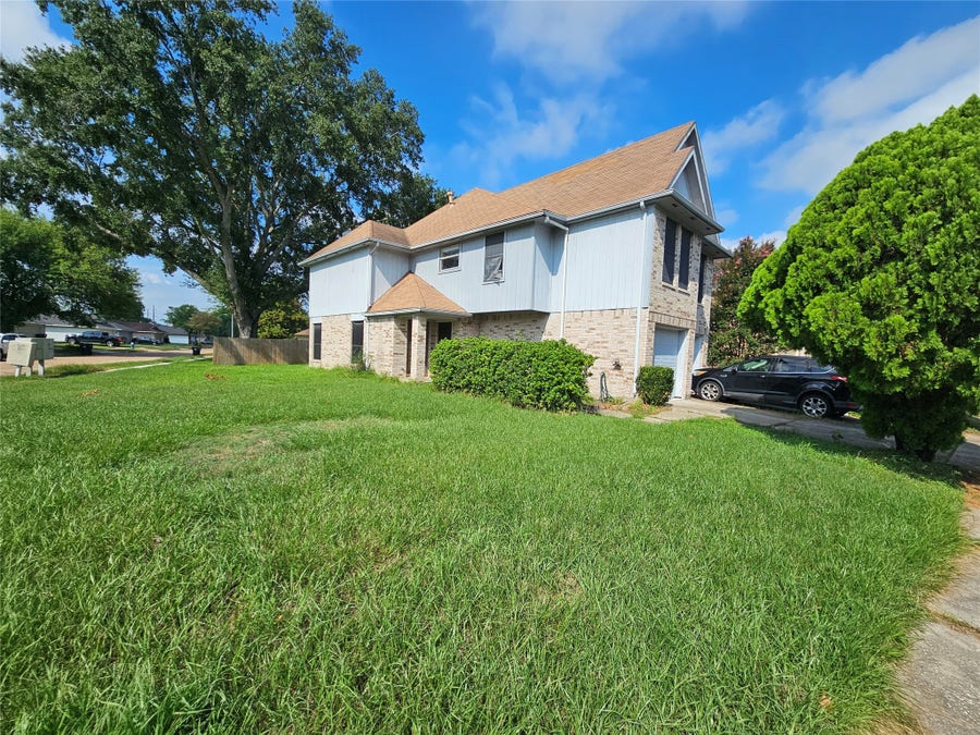 Property photo for 13615 Repa Lane, Houston, TX