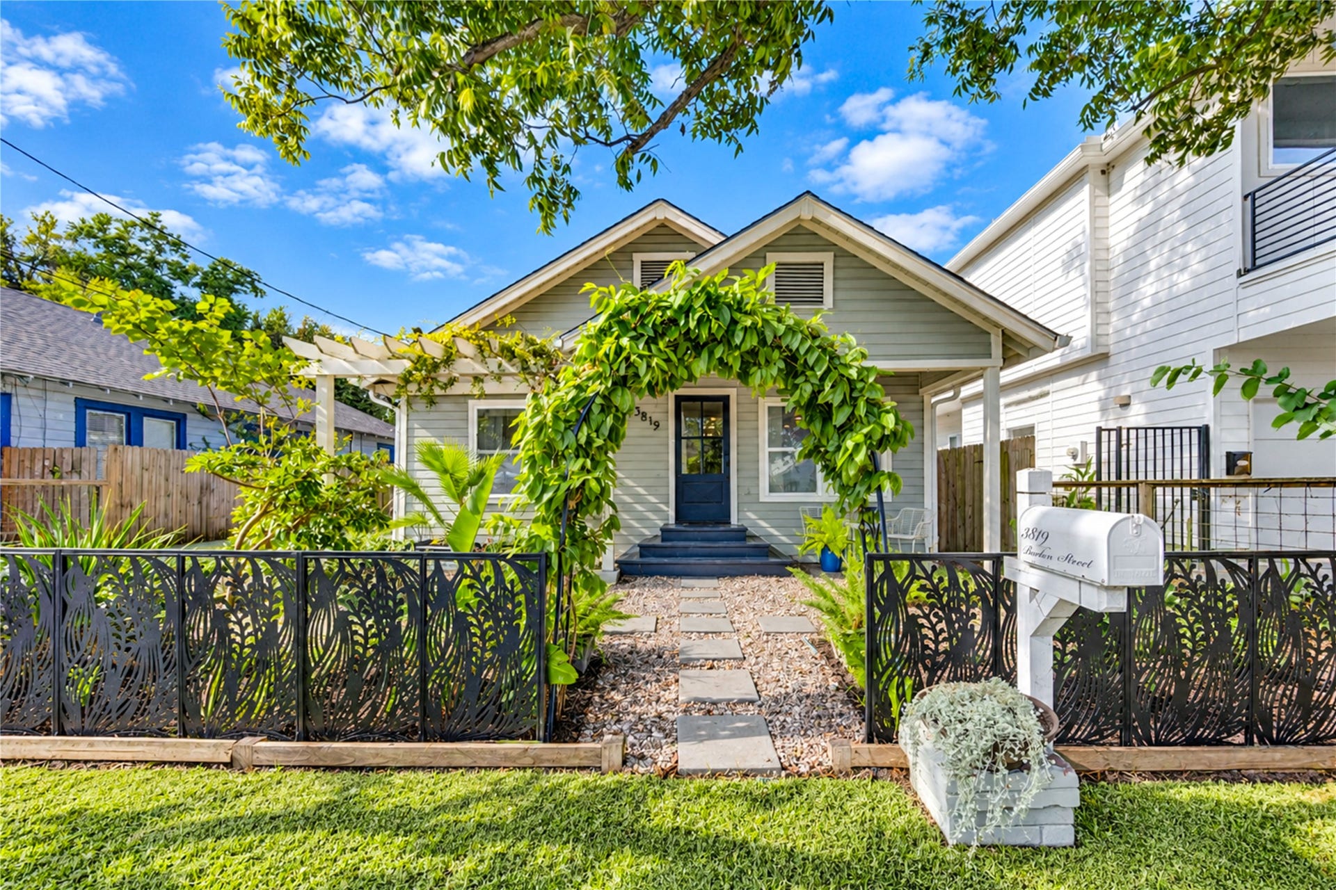 3819 Baden Street, Houston, TX 77009