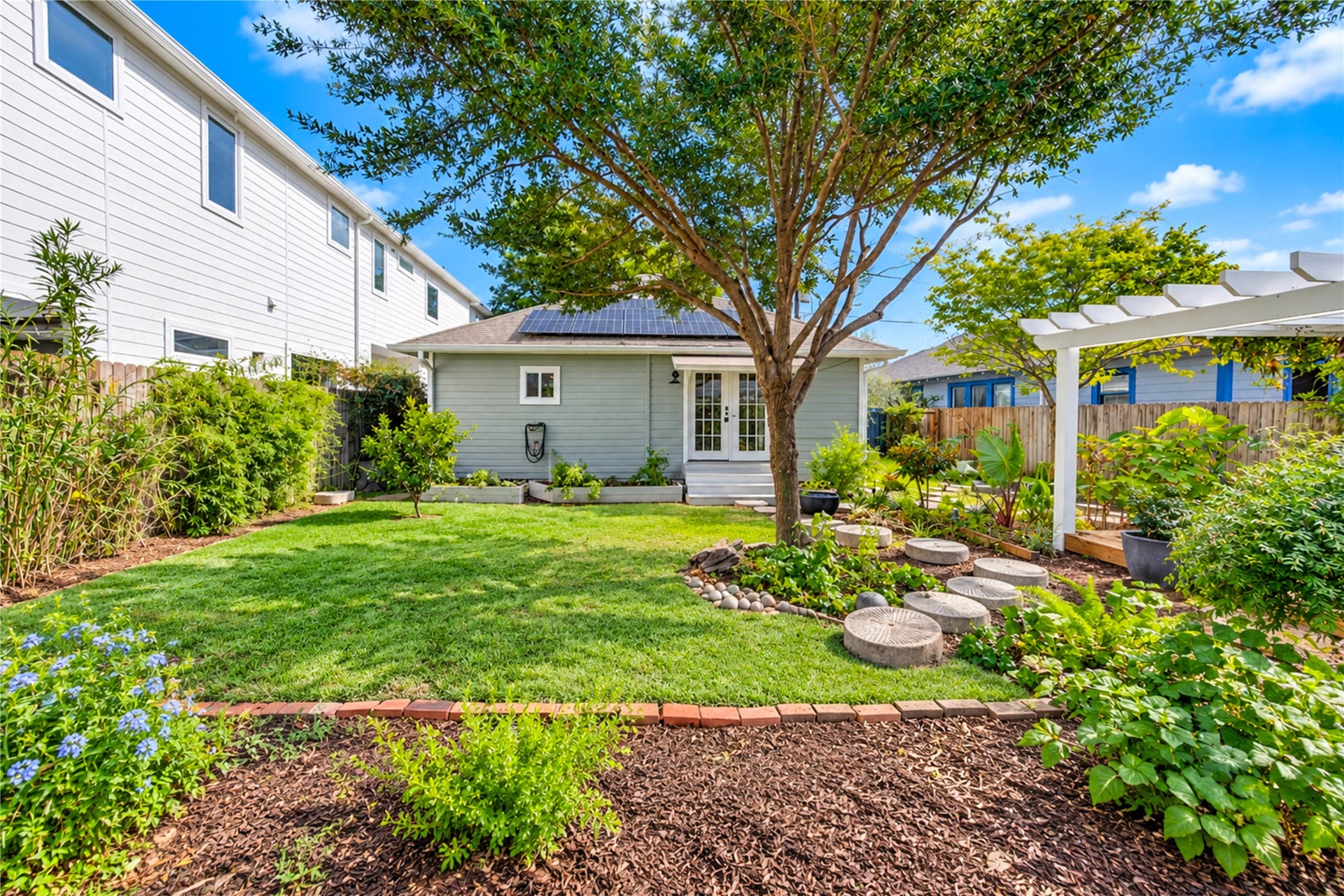 3819 Baden Street, Houston, TX 77009