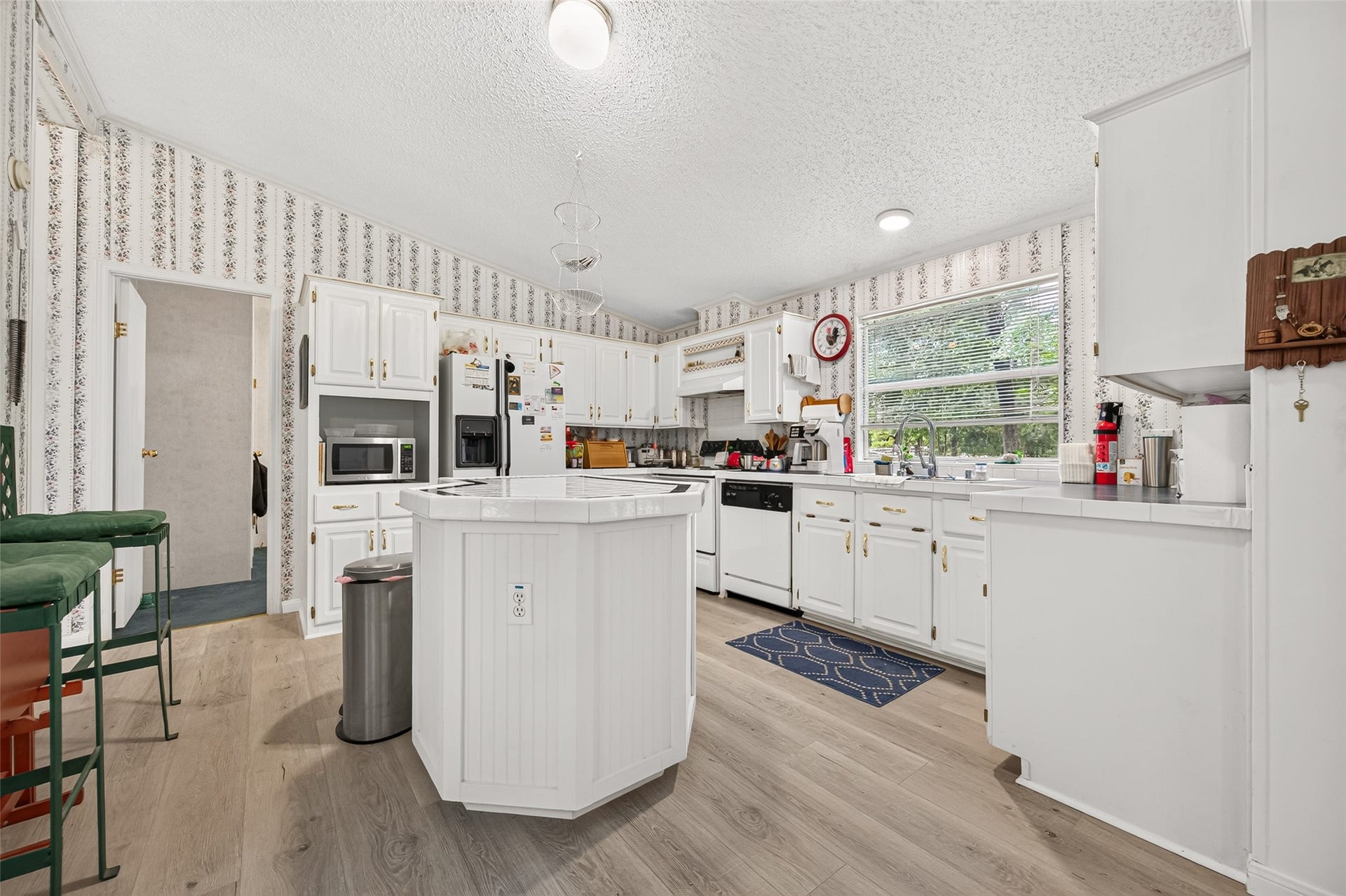 189 Hall Drive S, Montgomery, TX 77316 Kitchen