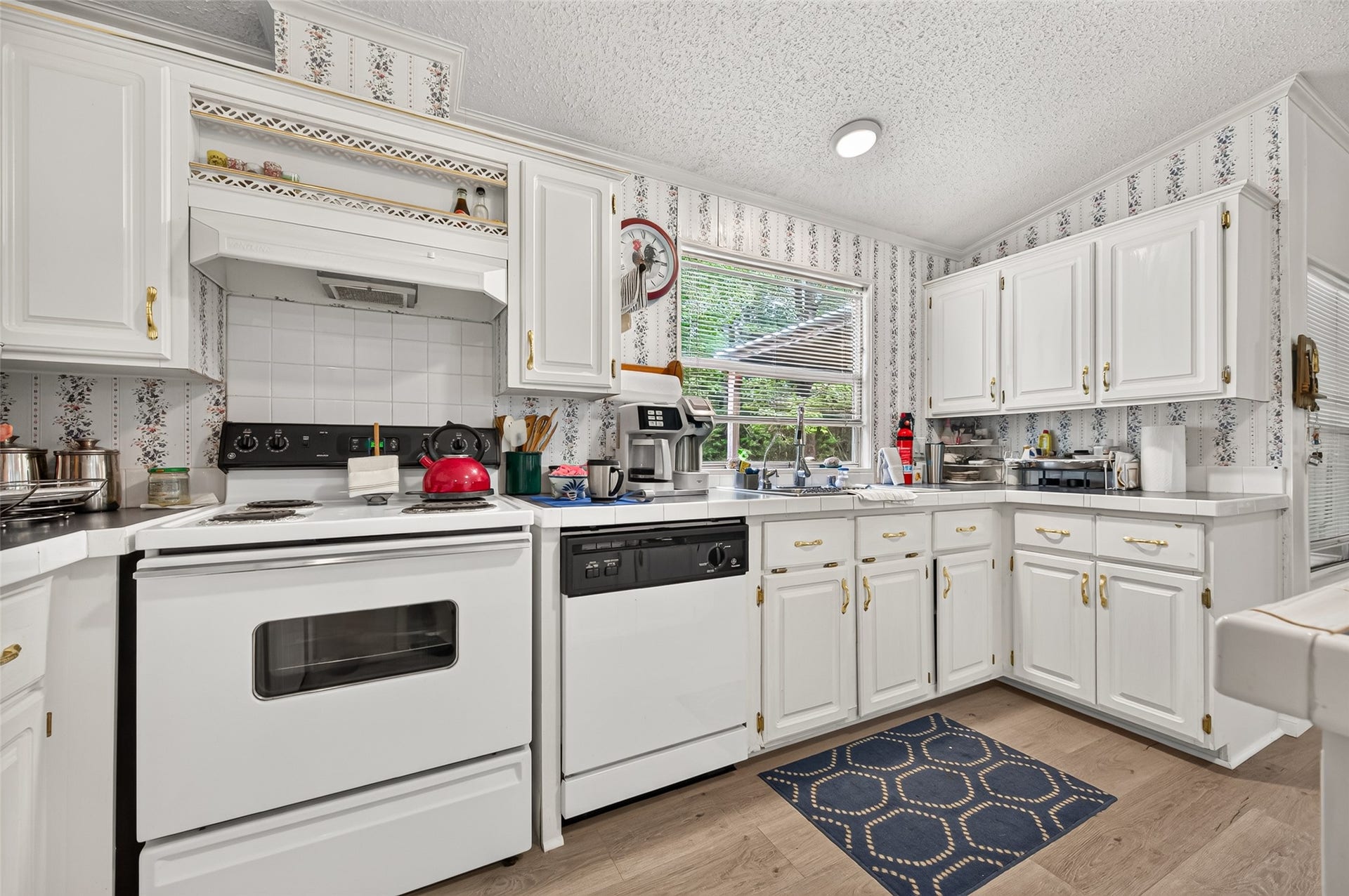 189 Hall Drive S, Montgomery, TX 77316 189 Hall Drive S, Montgomery, TX 77316