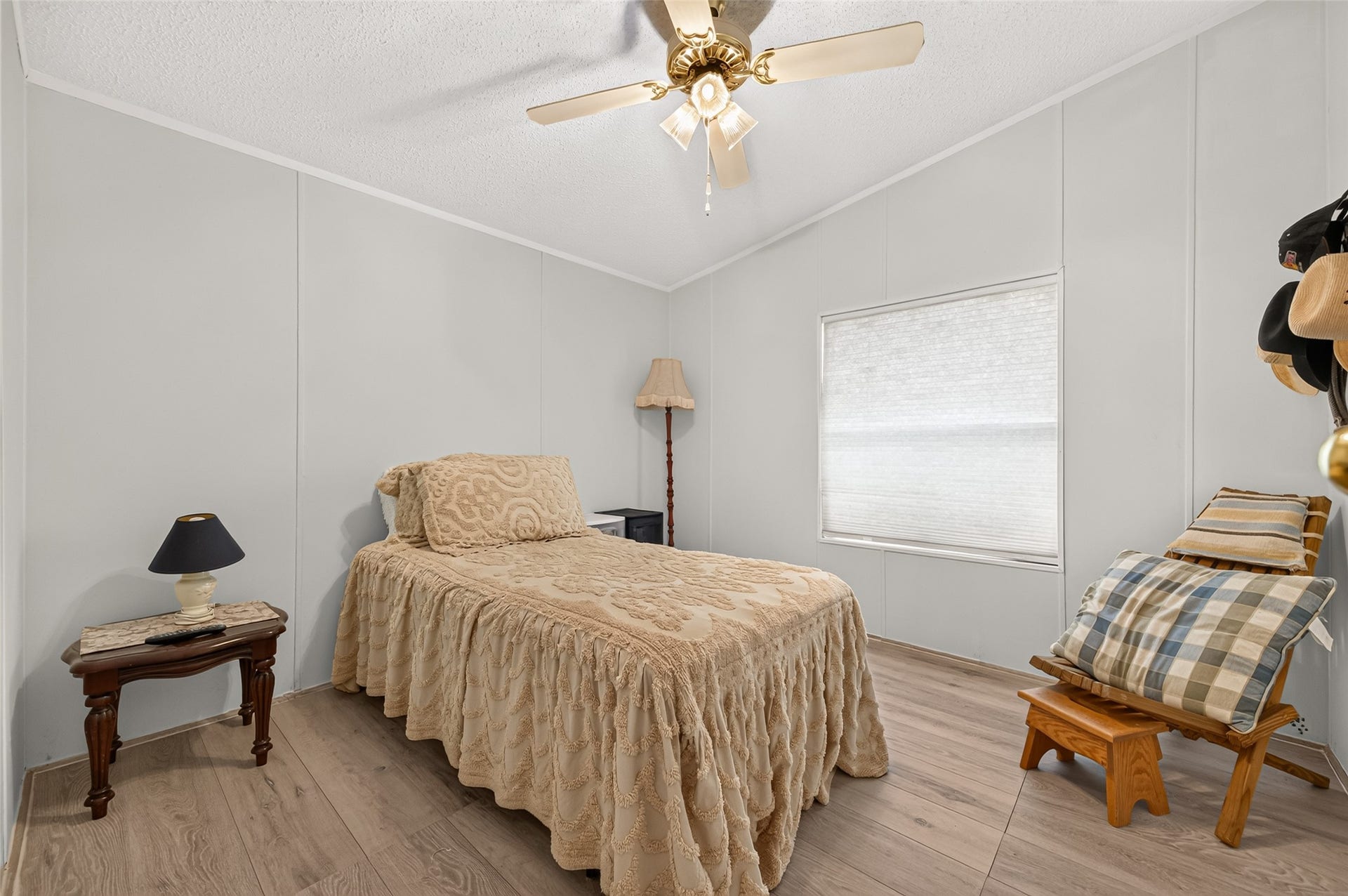 189 Hall Drive S, Montgomery, TX 77316 Bedroom #2