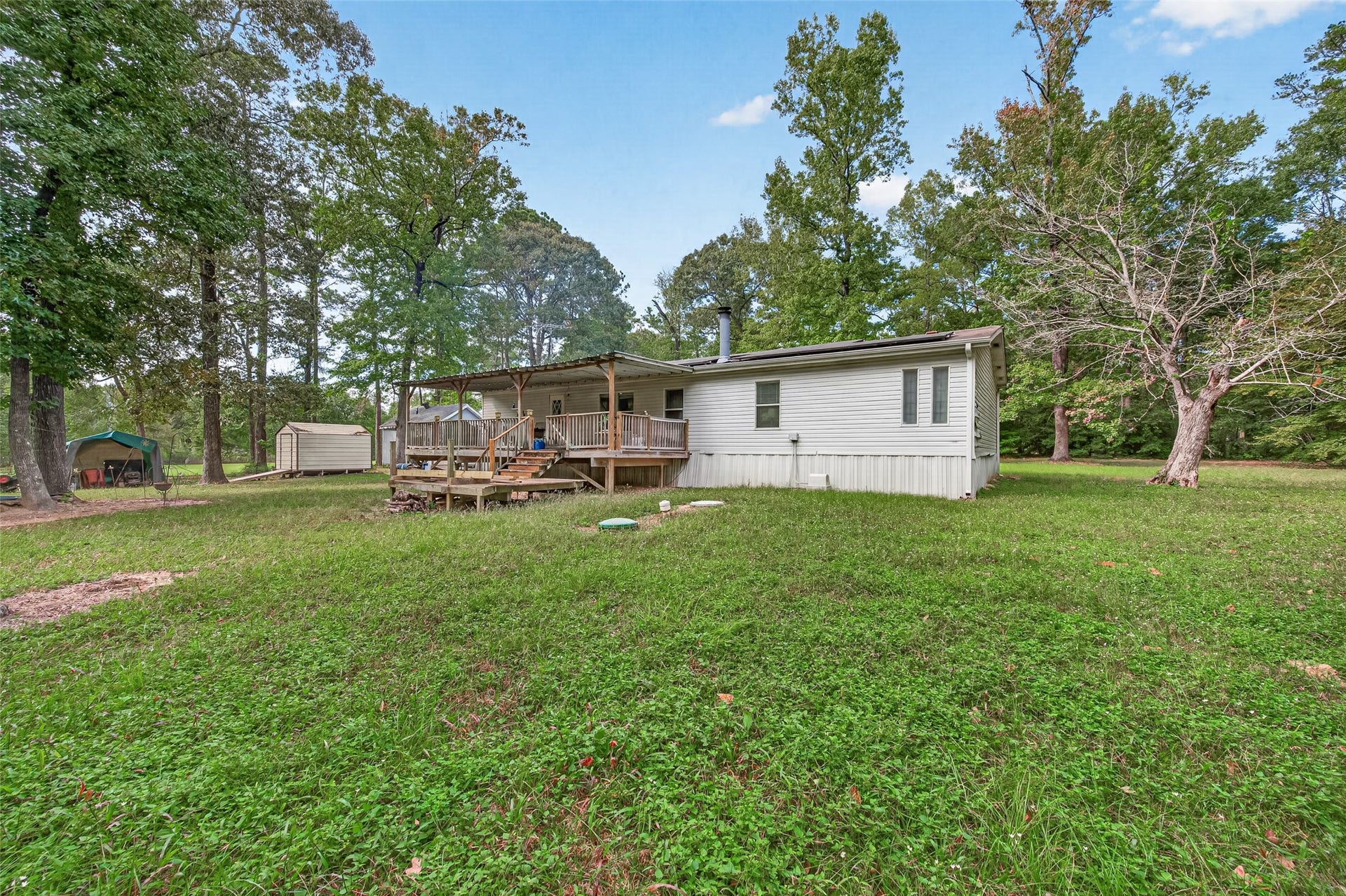 189 Hall Drive S, Montgomery, TX 77316 189 Hall Drive S, Montgomery, TX 77316