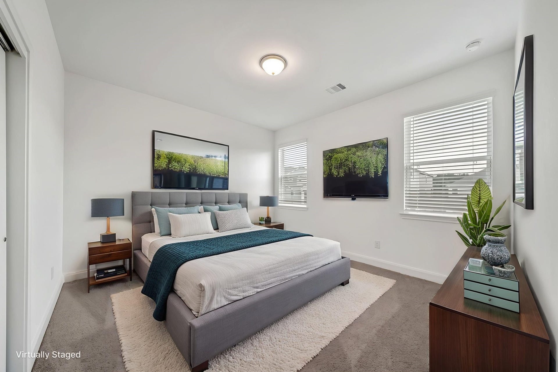 20638 Dynamic Court, Humble, TX 77338 Bedroom 4 with ensuite bath