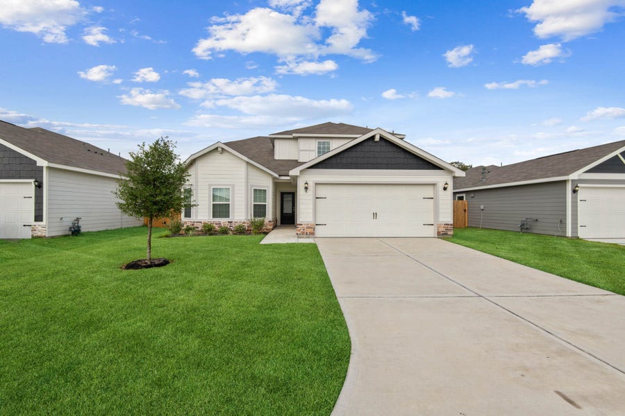 Property photo for 25535 Blooming Hazel Drive, Cleveland, TX