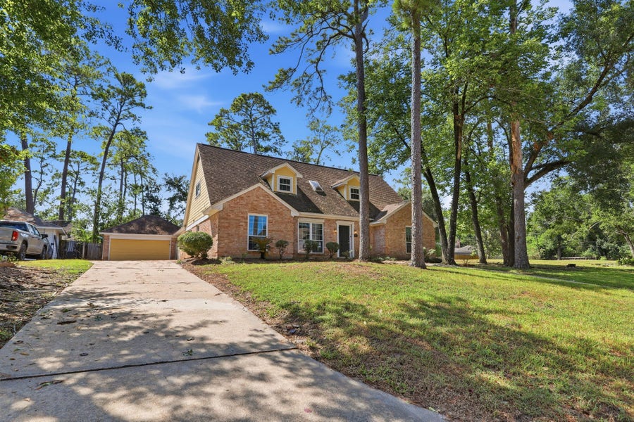 Property photo for 1115 Tigris Lane, Houston, TX
