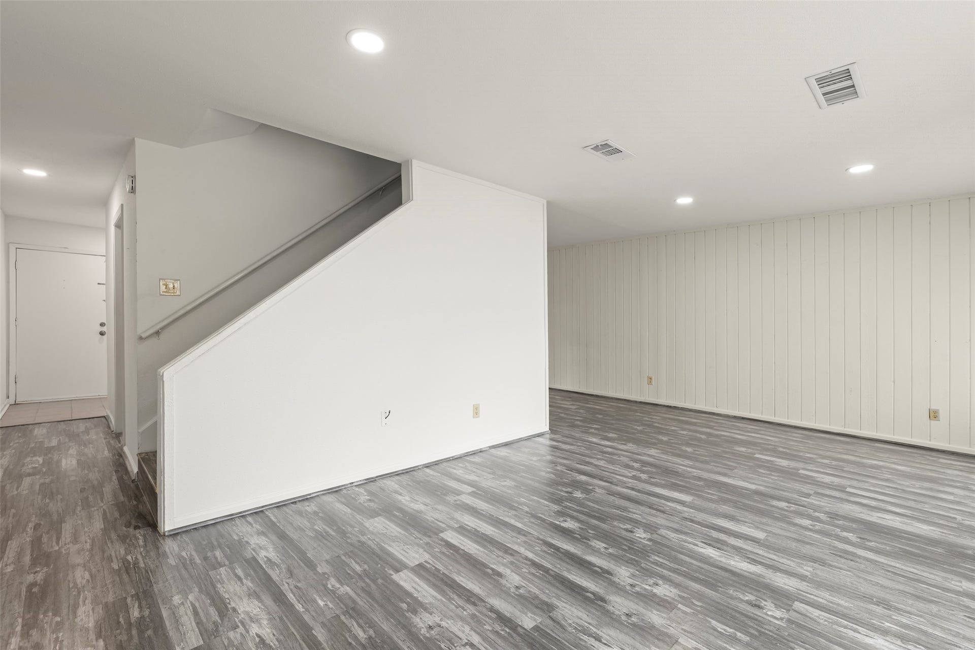 12839 Briarwest Circle, Houston, TX 77077 12839 Briarwest Circle, Houston, TX 77077