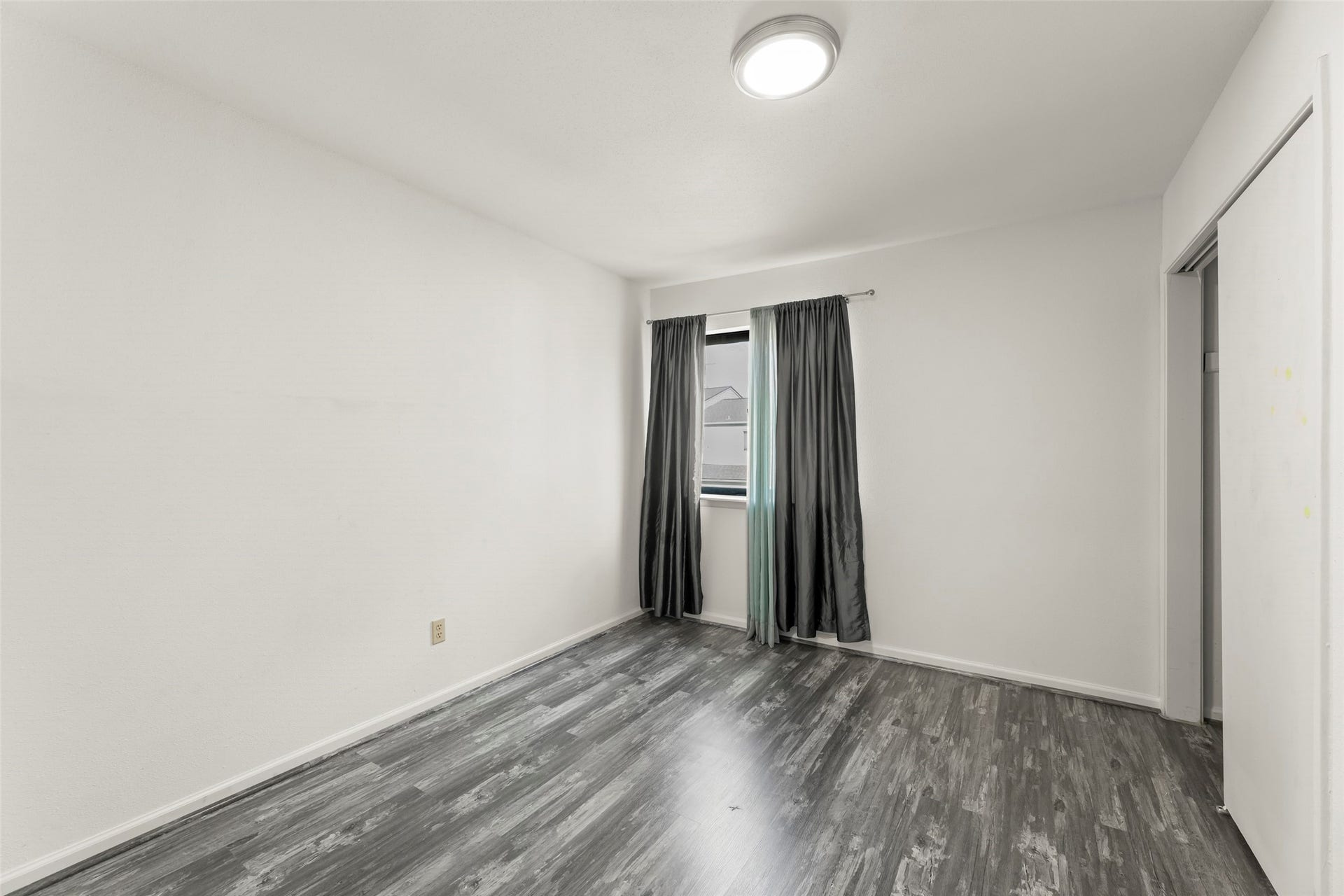 12839 Briarwest Circle, Houston, TX 77077 12839 Briarwest Circle, Houston, TX 77077
