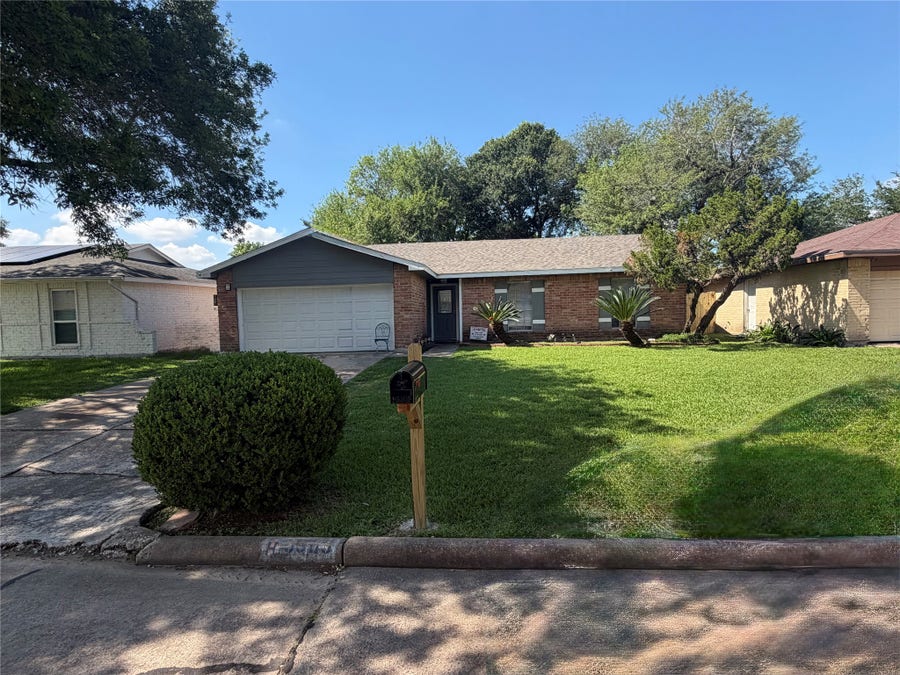 Property photo for 9909 Cardinal Street, La Porte, TX