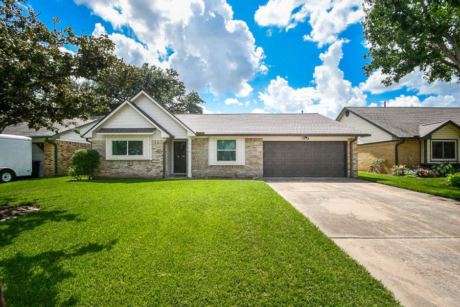 Property photo for 2113 Georgetown Street, Katy, TX