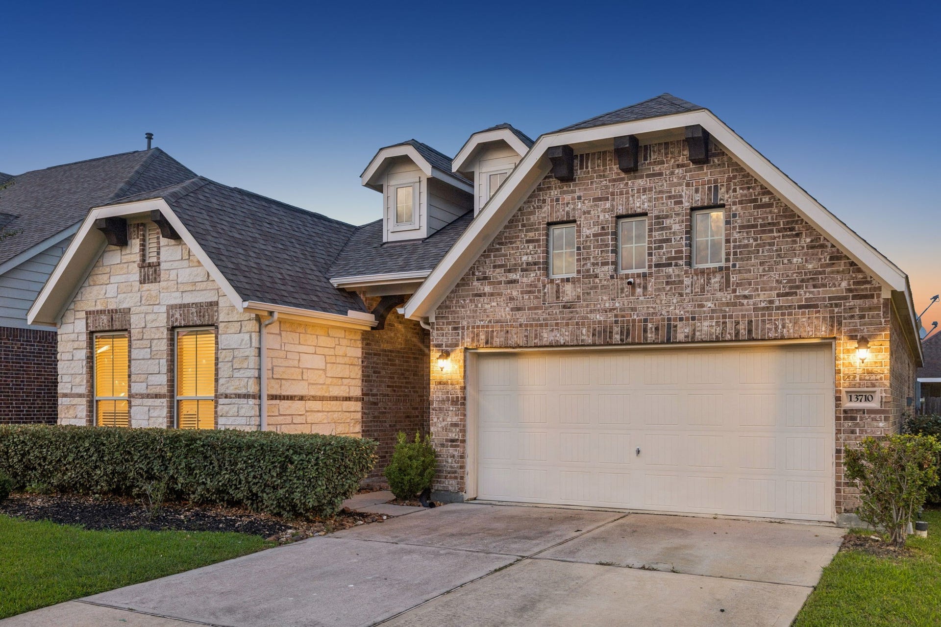 13710 Sloth Bear Court, Crosby, TX 77532 13710 Sloth Bear Court, Crosby, TX 77532