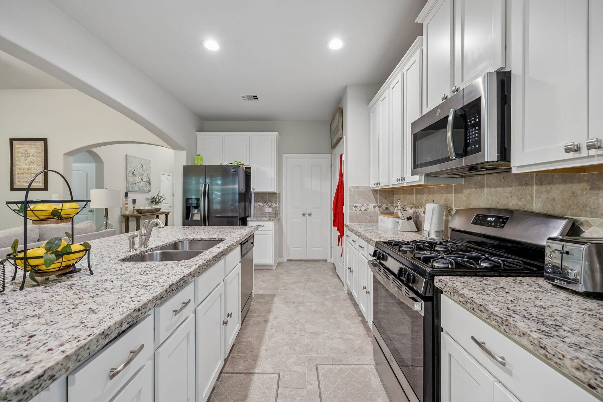 13710 Sloth Bear Court, Crosby, TX 77532 13710 Sloth Bear Court, Crosby, TX 77532