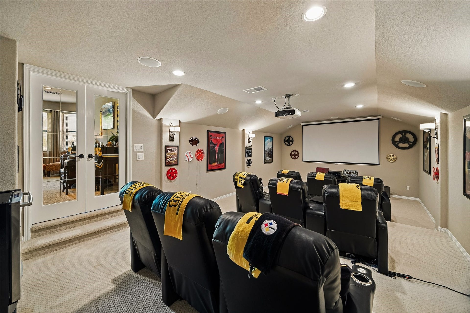 17427 Stonebrook Run Court, Tomball, TX 77375 Bring the big screen experience home