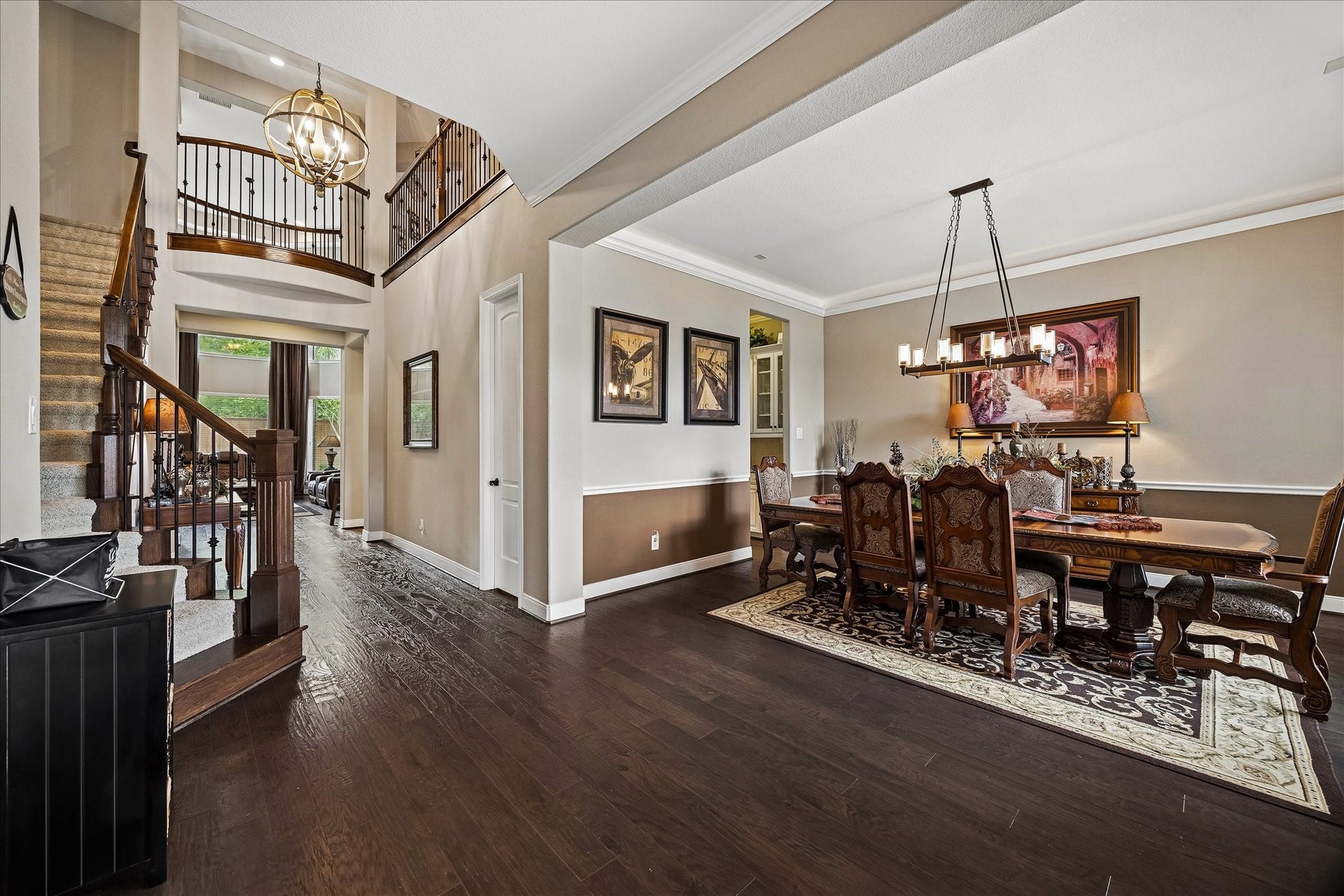 17427 Stonebrook Run Court, Tomball, TX 77375 This is where the layout starts to make sense. The dining room sits just off the entry while the open pathway keeps the home connected, allowing guests to move naturally from one space to the next without everything feeling like one large room.