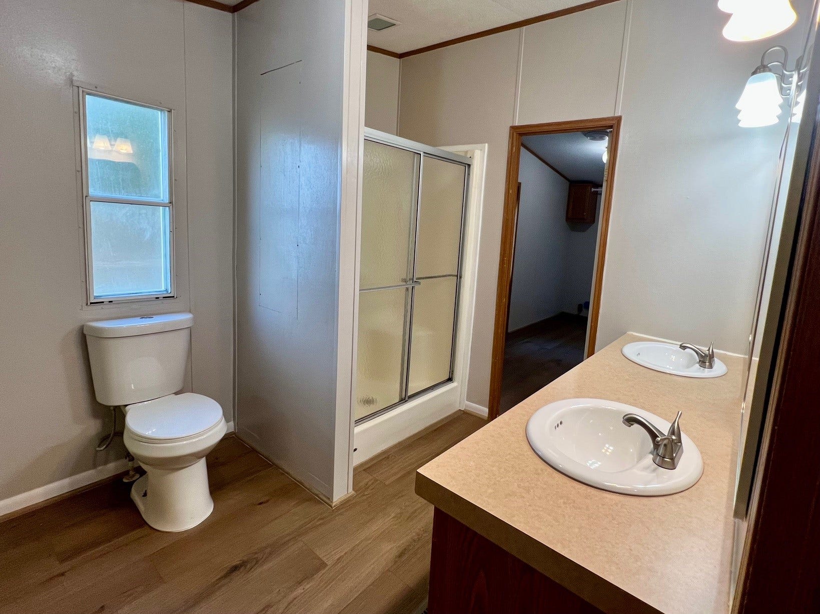16128 Lone Star Ranch Drive, Conroe, TX 77302 Primary bath with separate shower.