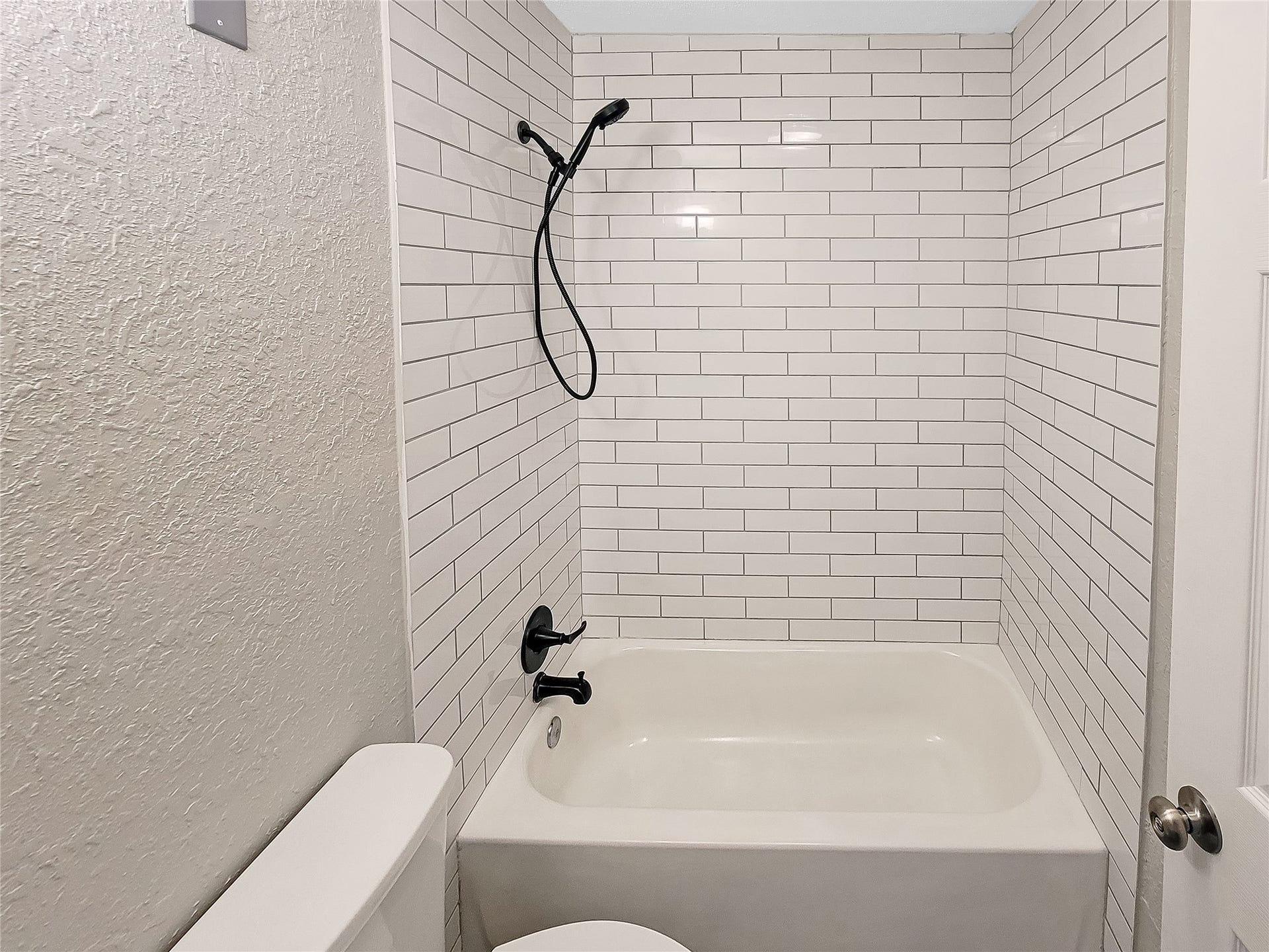 121 Wisteria Street, Lake Jackson, TX 77566 121 Wisteria Street, Lake Jackson, TX 77566