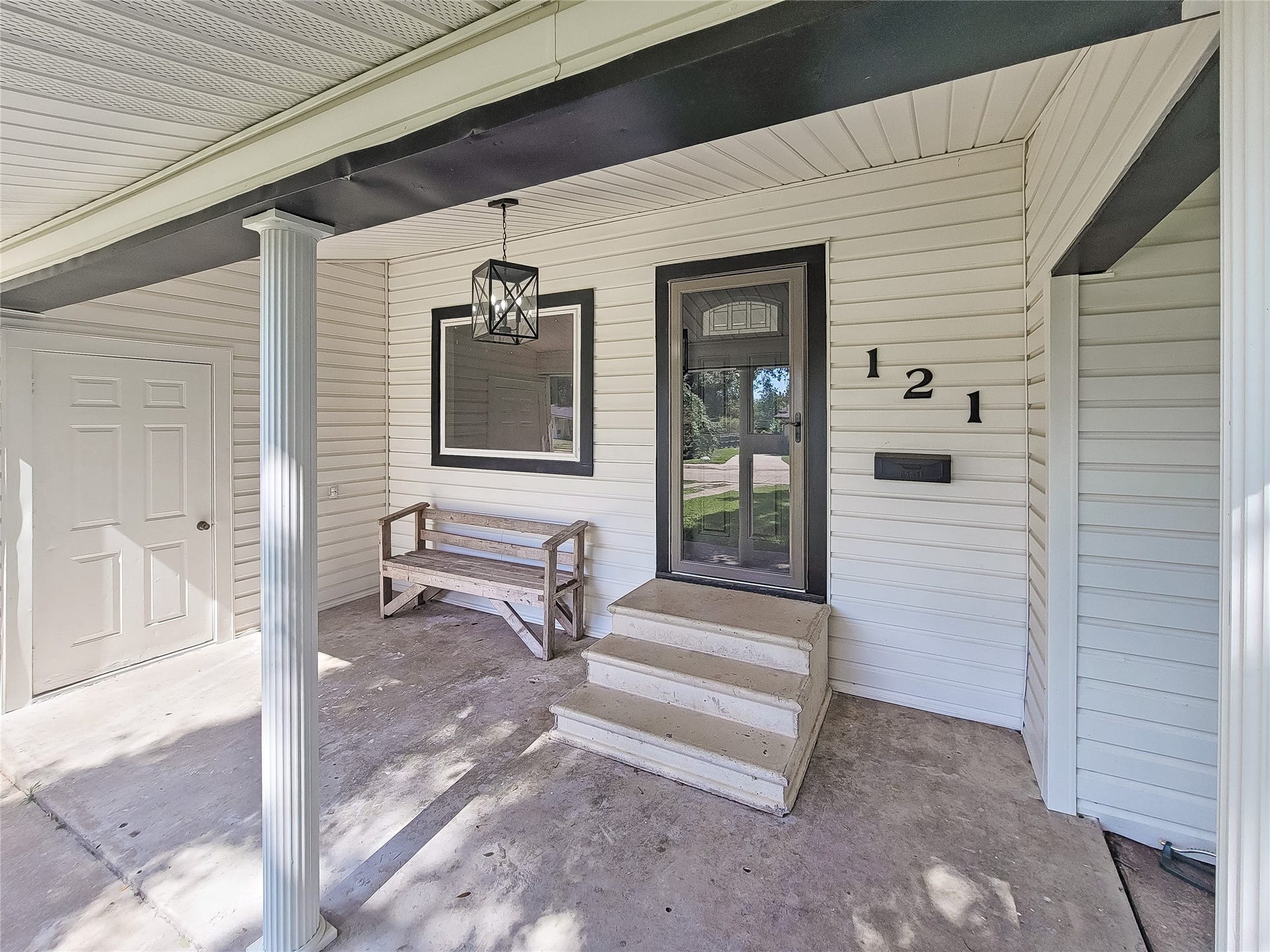 121 Wisteria Street, Lake Jackson, TX 77566 121 Wisteria Street, Lake Jackson, TX 77566