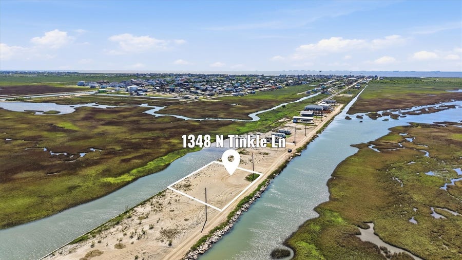 Property photo for 1348 N Tinkle Lane, Crystal Beach, TX