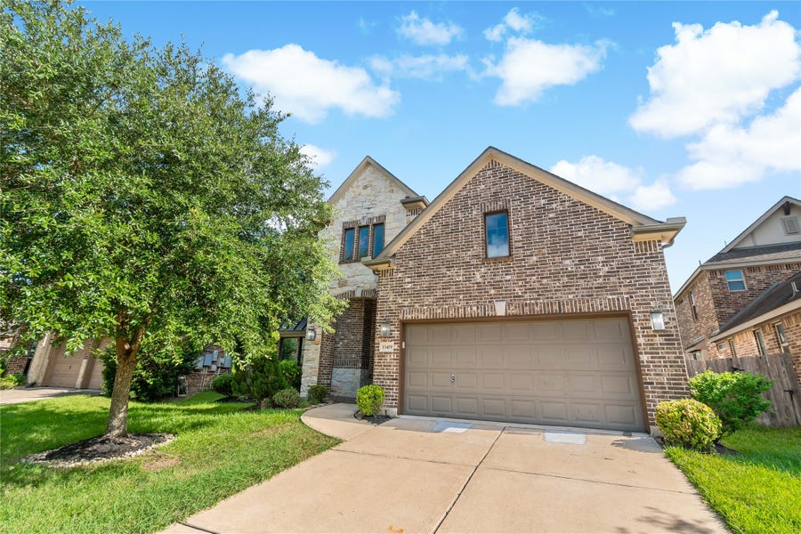 Property photo for 13419 Golden Plantation Lane, Rosharon, TX